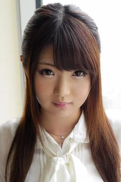 川村まや