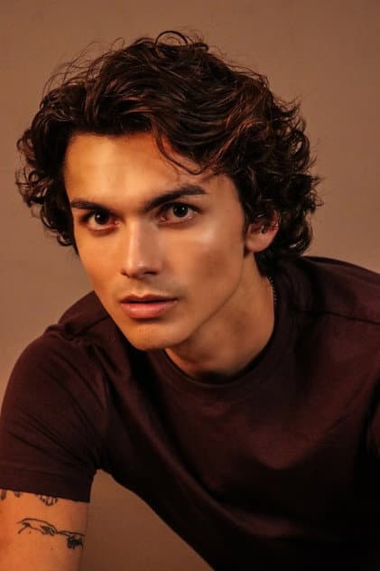 Ashton Arbab