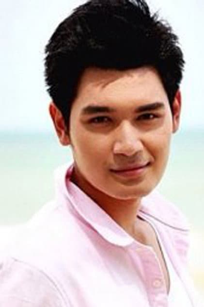 ชานนท์ ทิพกนก