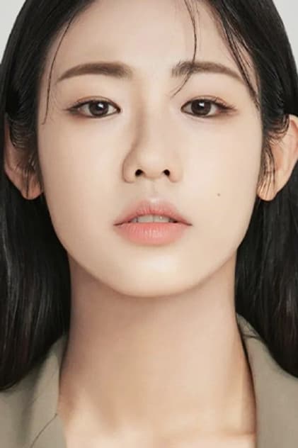 강유라