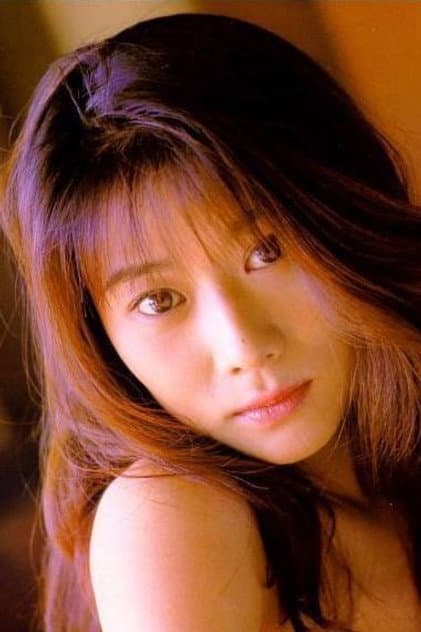 栗林知美