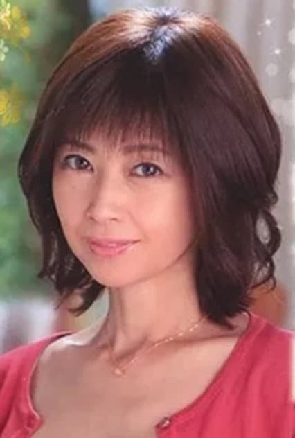 もちづきる美