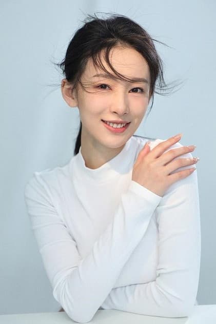 白旭含