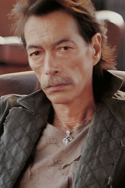 Johnny Yoshinaga
