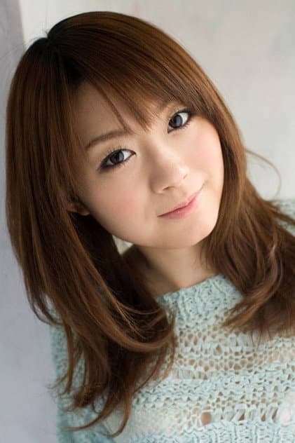 秋元まゆ花