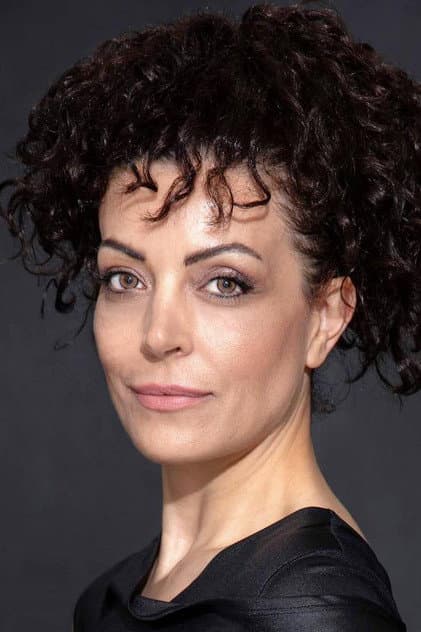 Nazan Bayazıt