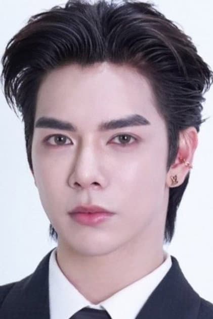 เบ้บ ธนทัต พรรณวิริยะกุล