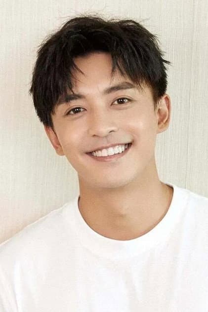 李佳航