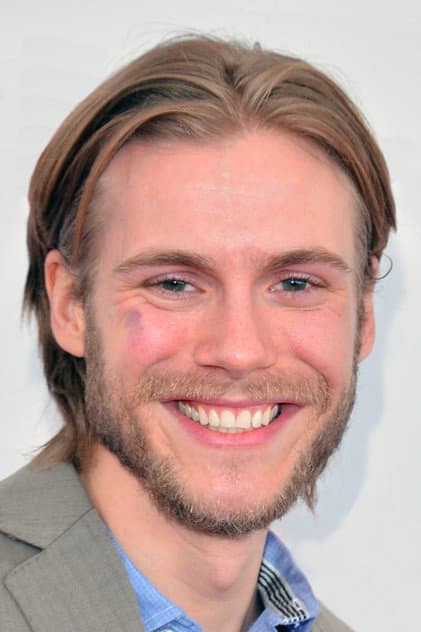Zachary Booth