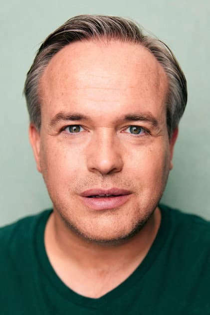 Peter Stray