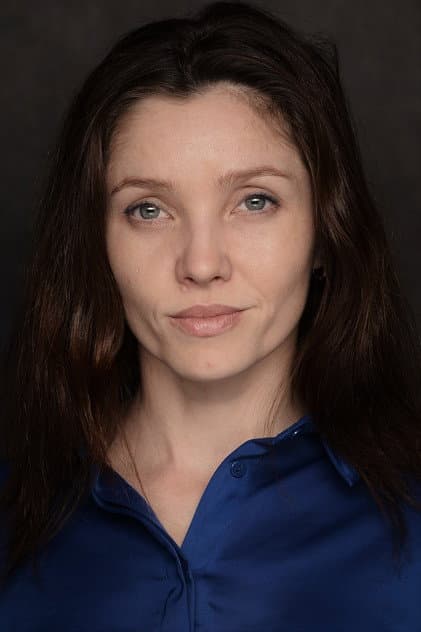 Елена Саар