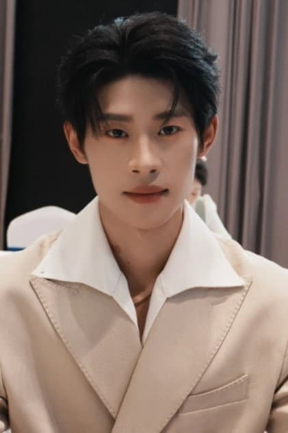 李思君