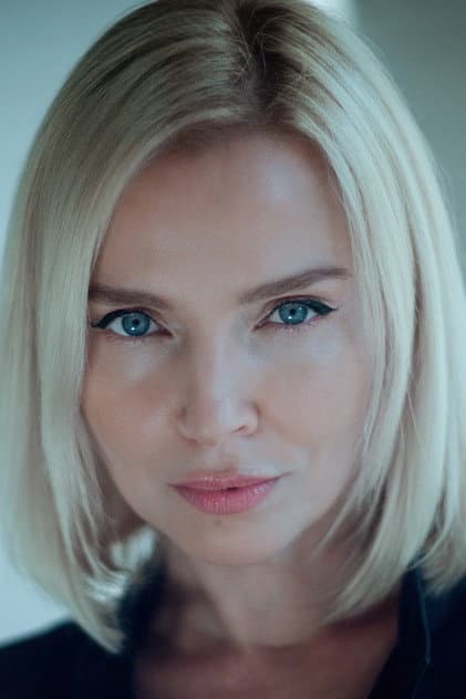 Алёна Левкович