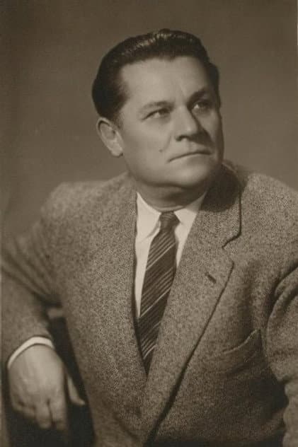 Николай Михайлов