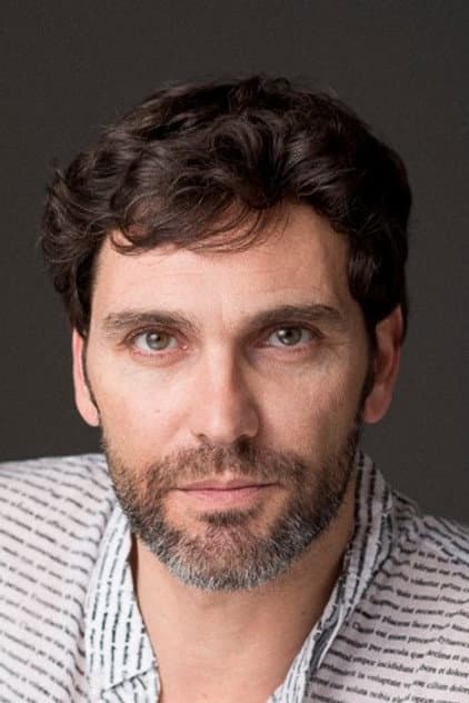 Néstor Arnas