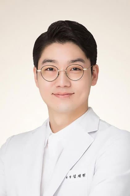 설채현