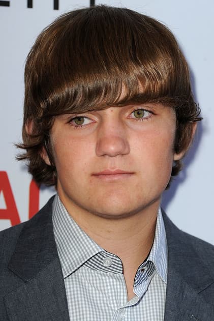 Hunter McCracken