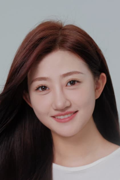 鲍治玥