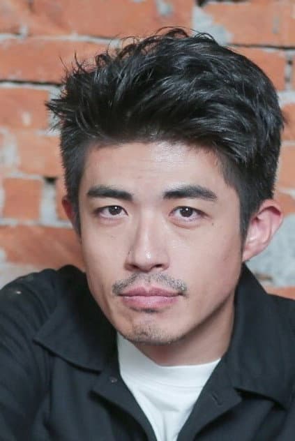 梁正群