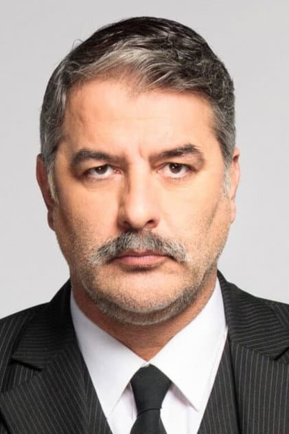 Βασίλης Mπισμπίκης