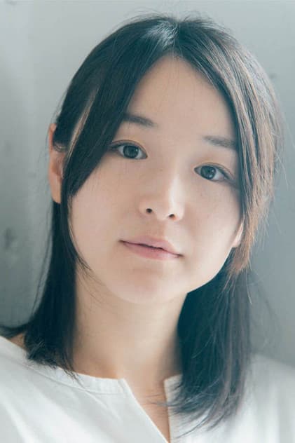 綾乃彩