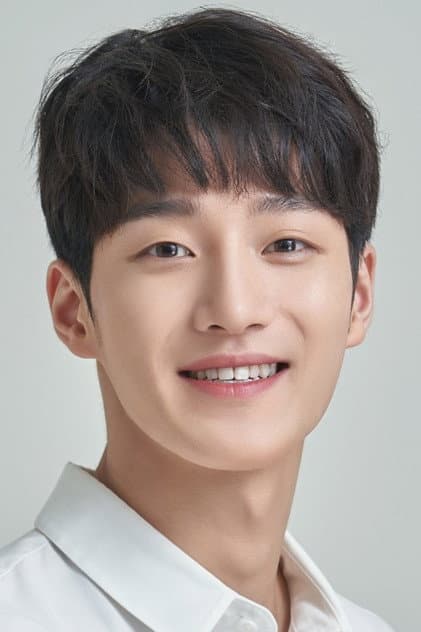 진건우