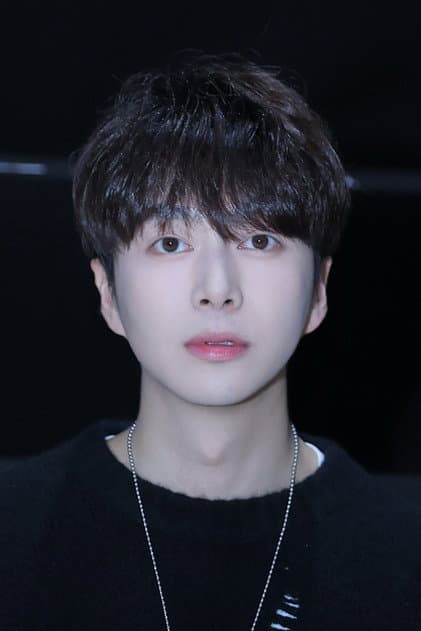 张璋