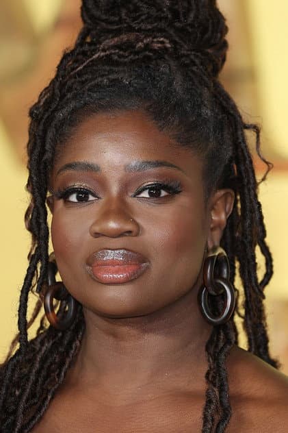 Clara Amfo