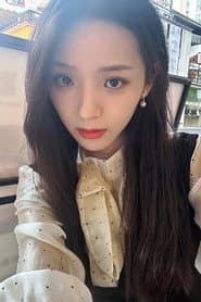 邱卓雅